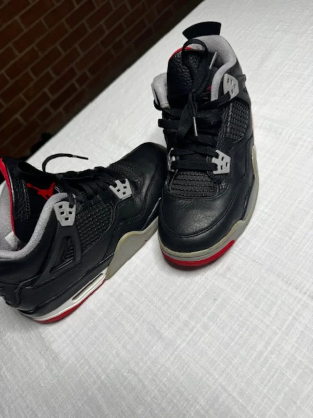 Air Jordan 4 Retro Bred Size 6Y